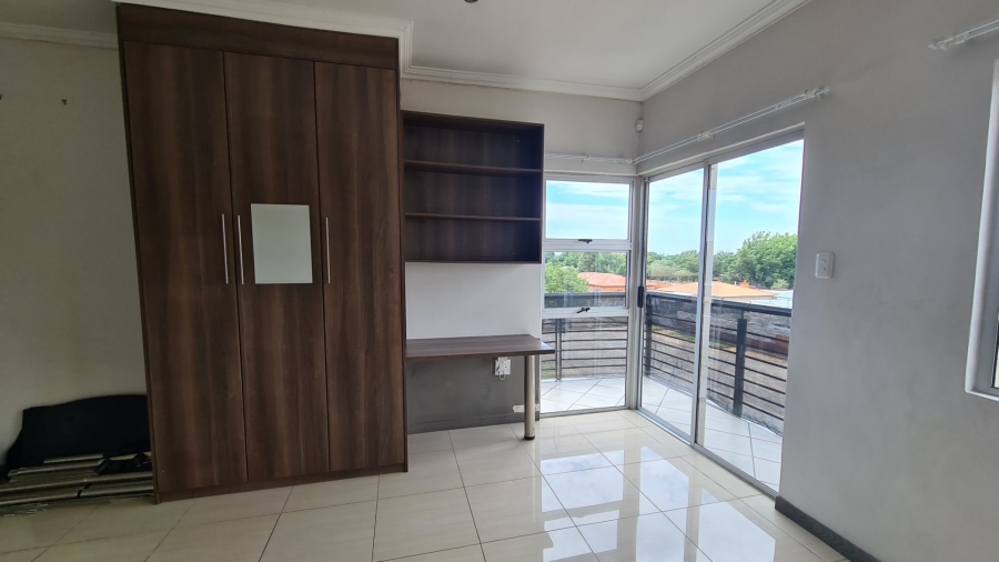 1 Bedroom Property for Sale in Bult West North West